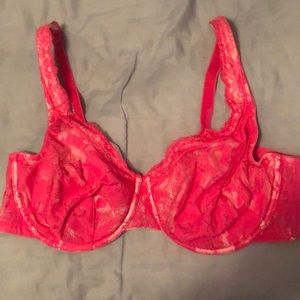 40DD pink lace bra